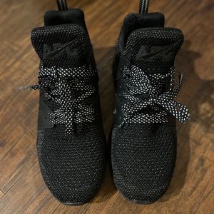 APL reflective runners size 8.5